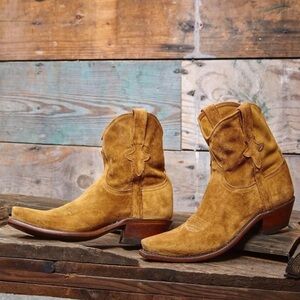 Lucchese Tan Elena Suede Ankle cowboy boots